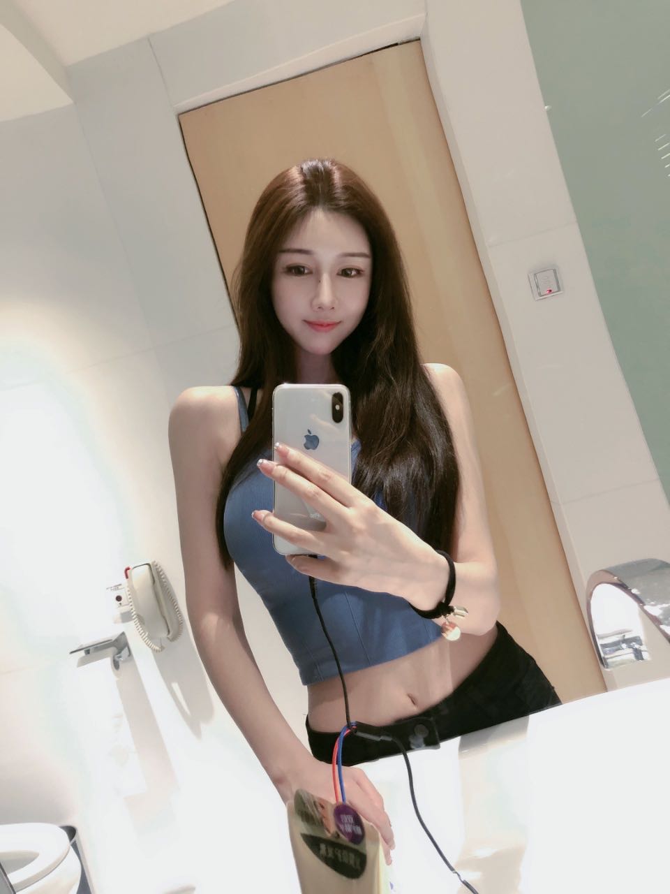 老板带我探秘河东区奢华足疗会所，极致服务体验之旅